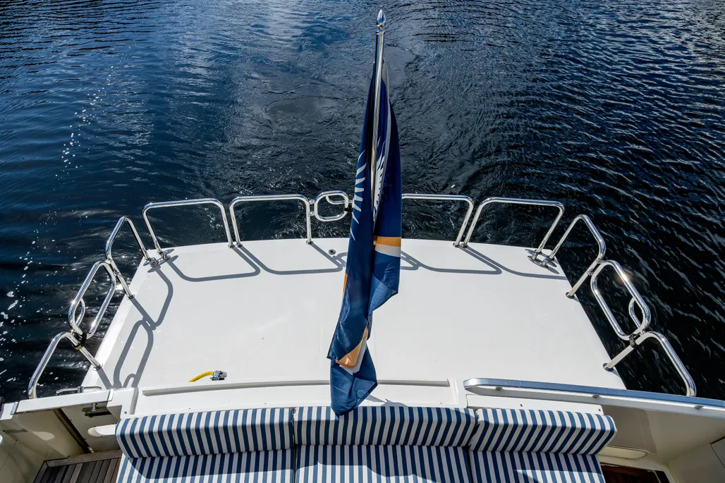 1997 Ferretti Yachts 650 - stern