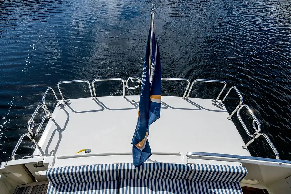 1997 Ferretti Yachts 650 - stern
