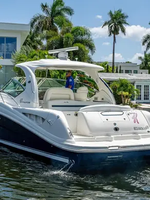 2005 Sea Ray 420 Sundancer
