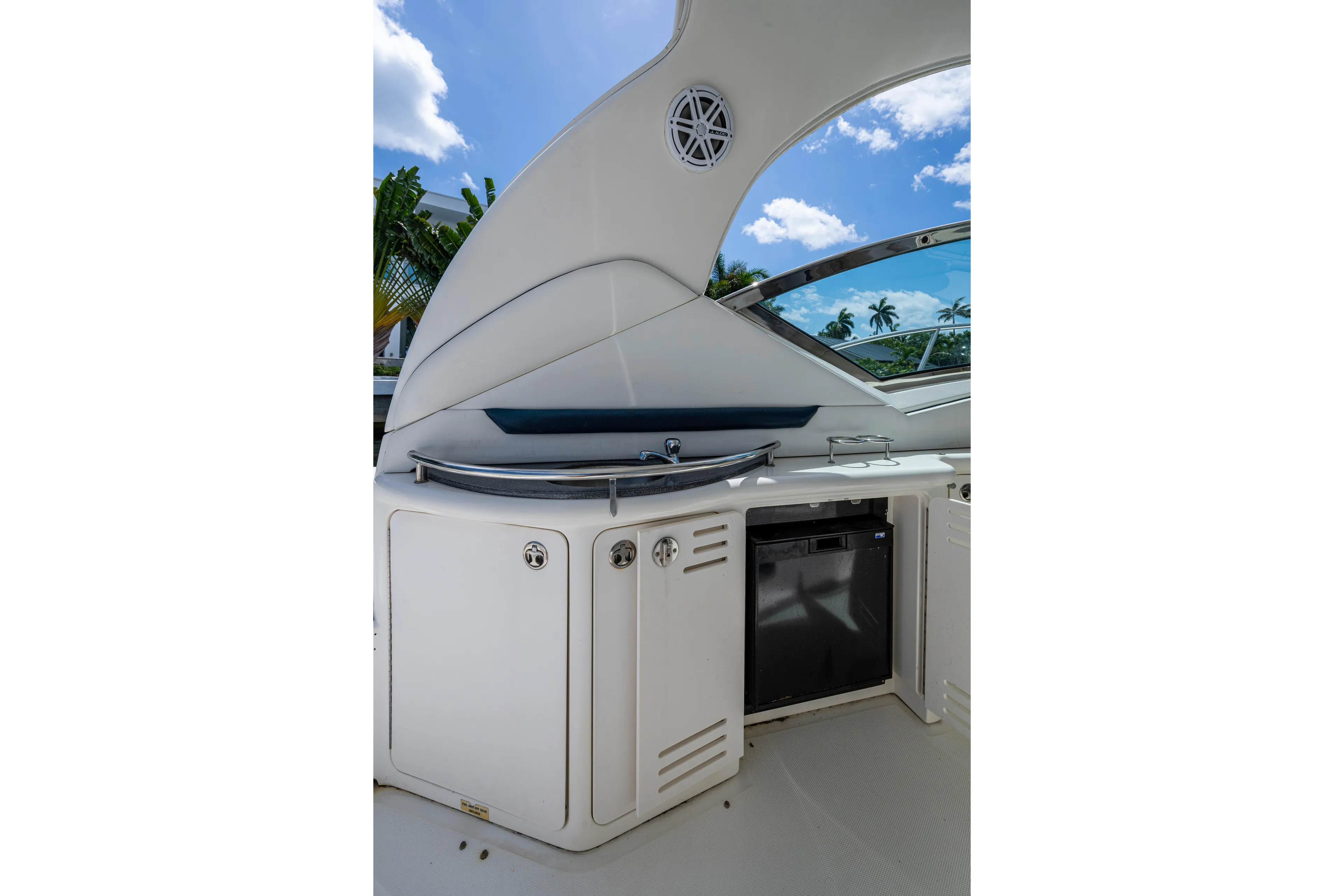 2005 Sea Ray 420 Sundancer