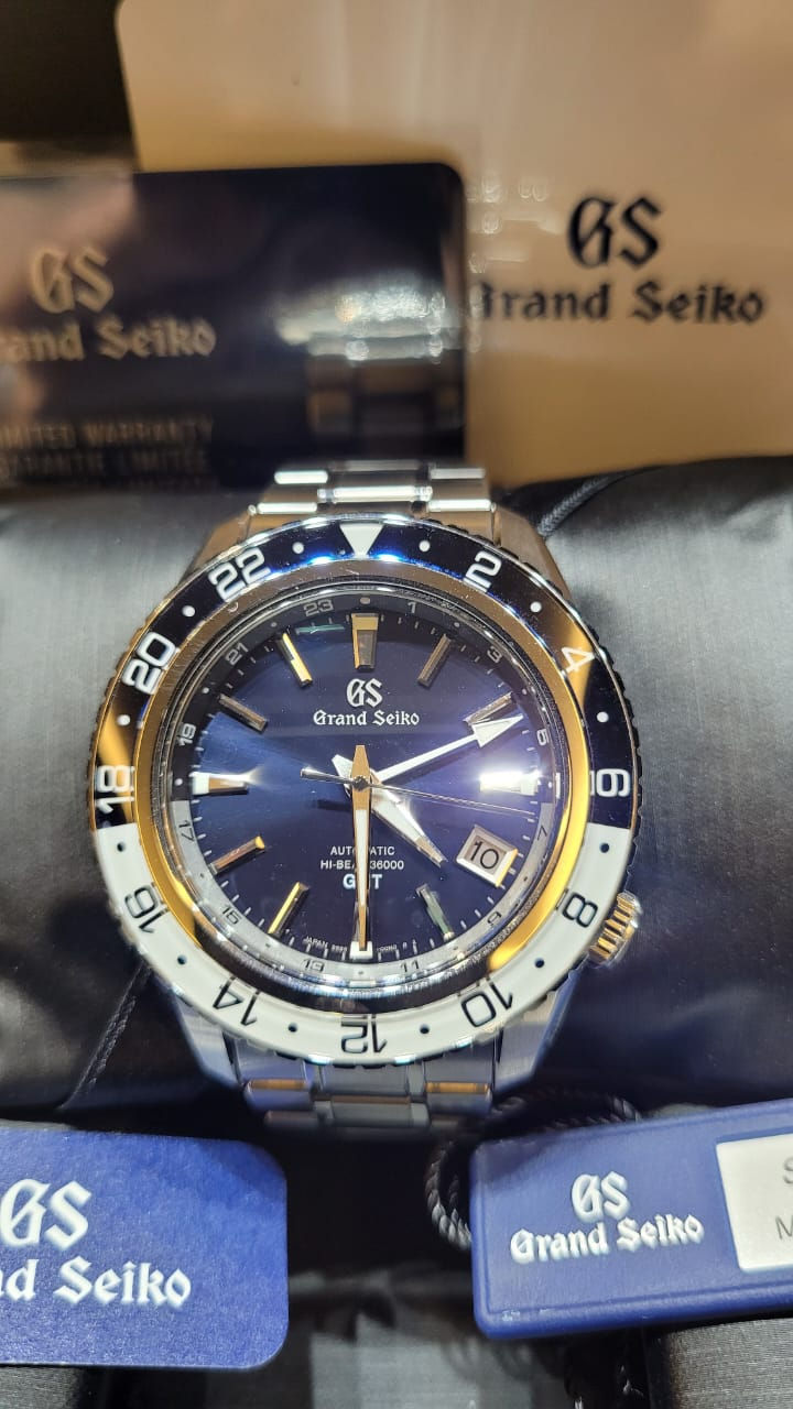 Thumbnail: Grand Seiko Sport Hi-Beat 36000 GMT 44mm