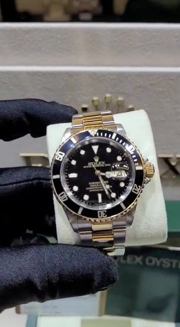 Thumbnail: Rolex Submariner 18k Half Gold 40mm