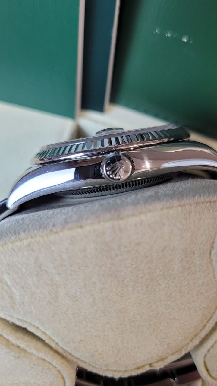 Thumbnail: Rolex Datejust 116234 Automatic 36mm