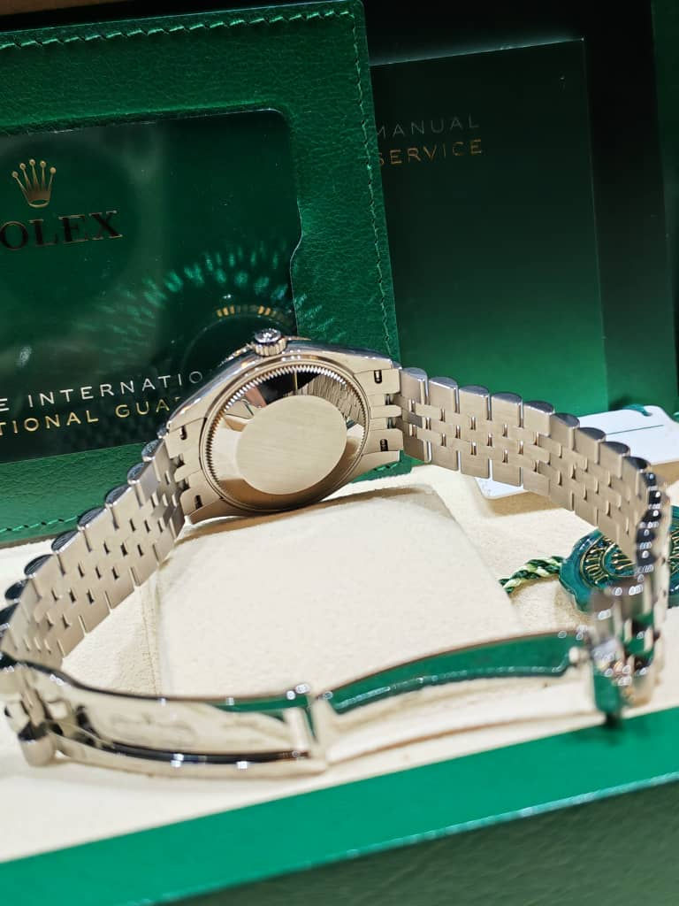 Thumbnail: Rolex Ladies Datejust 31mm Pink Dial Ref: 278274