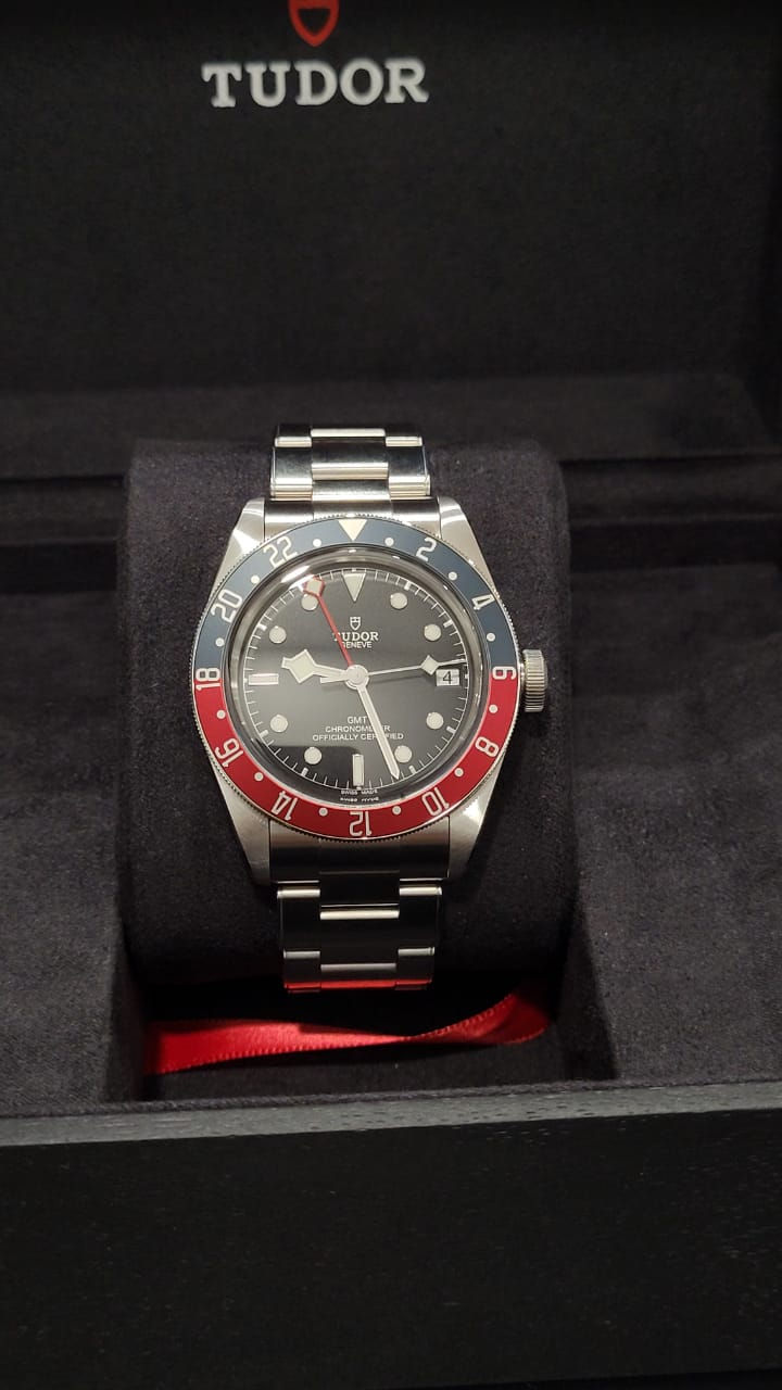 Thumbnail: Tudor Black Bay GMT Pepsi Bracelet 41mm 09/2021