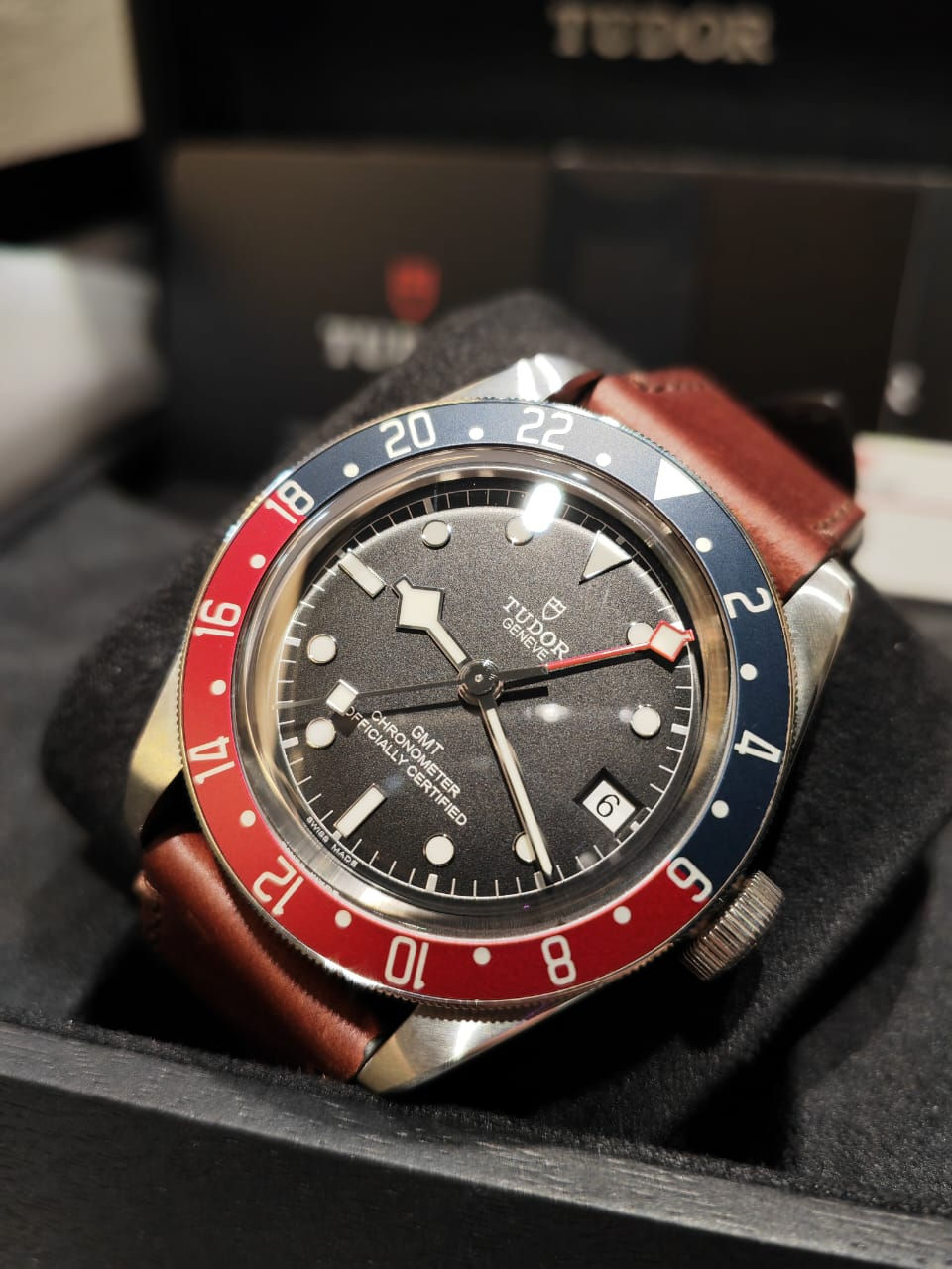 Thumbnail: Tudor Black Bay GMT Pepsi 41mm