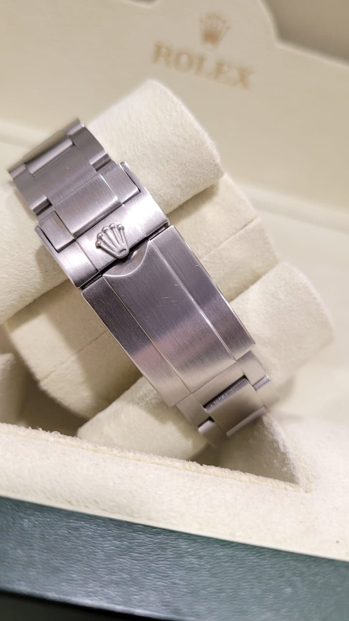 Thumbnail: Rolex Explorer II 216570 Polar White 42mm