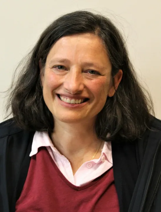 Photo du rédacteur: Élisabeth Denis du Péage