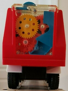 Daisy Isuzu Truck (3).png