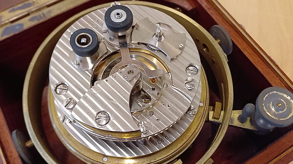 Thumbnail: Hamilton model 21 Marine Chronometer