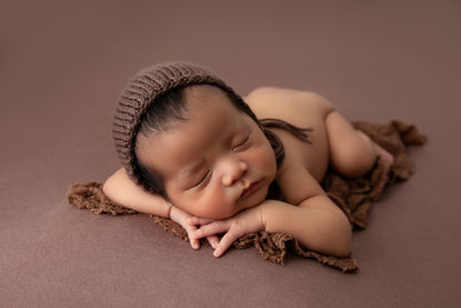 Newborn Baby Boy photographed by Jennifer Rodriguez Photography located in Overland Park, KS.