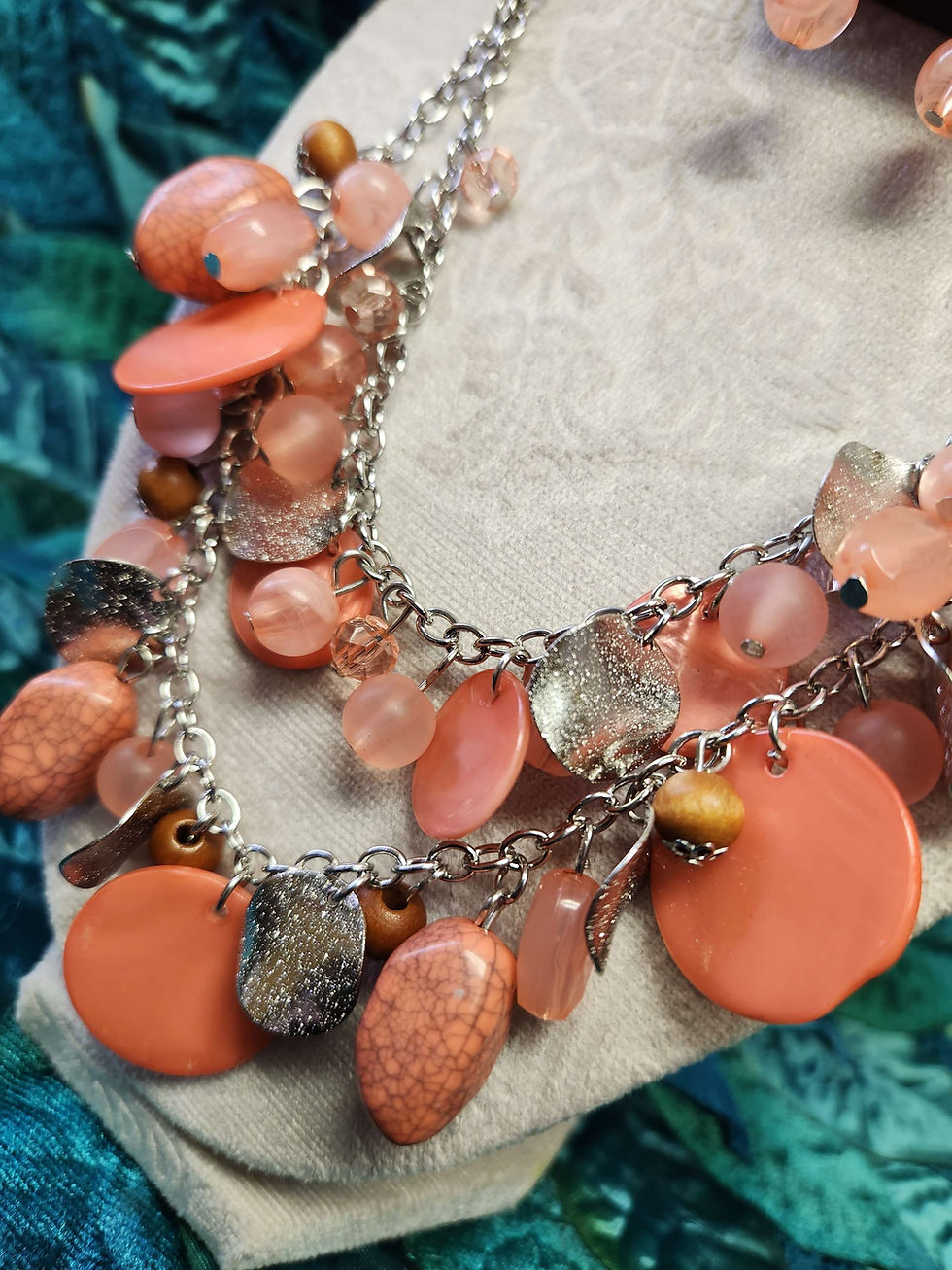 Chunky orange necklace 2025