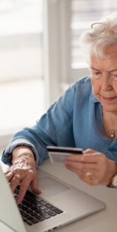 seniors cybersécurité.jpg