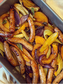 Sticky sausage and vegetable traybake 