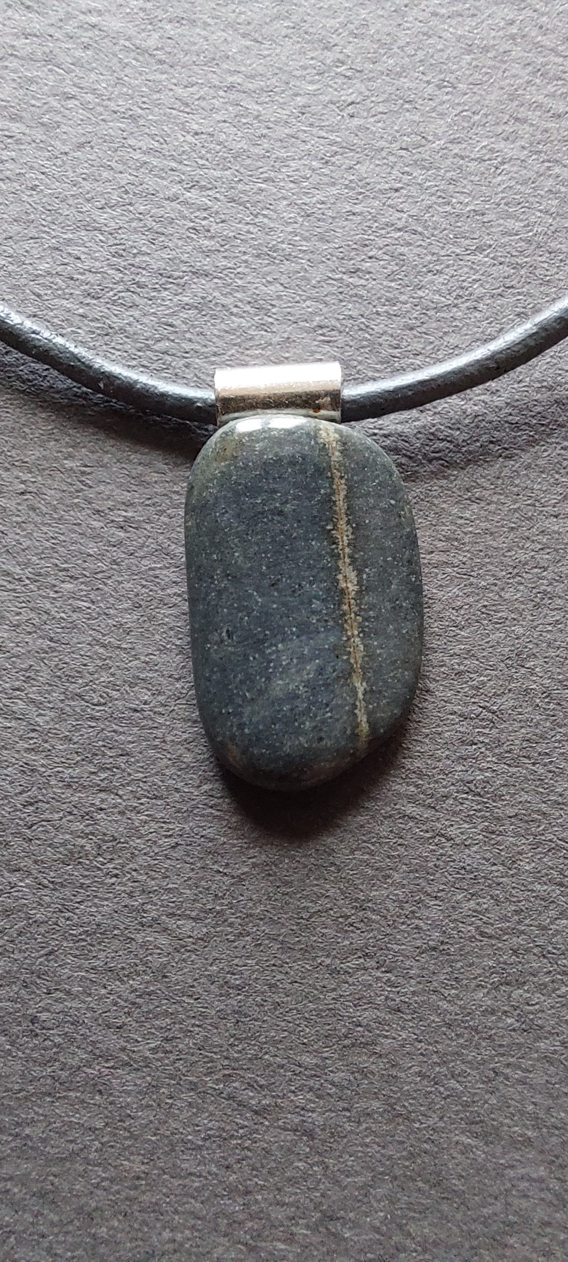 Collier cuir