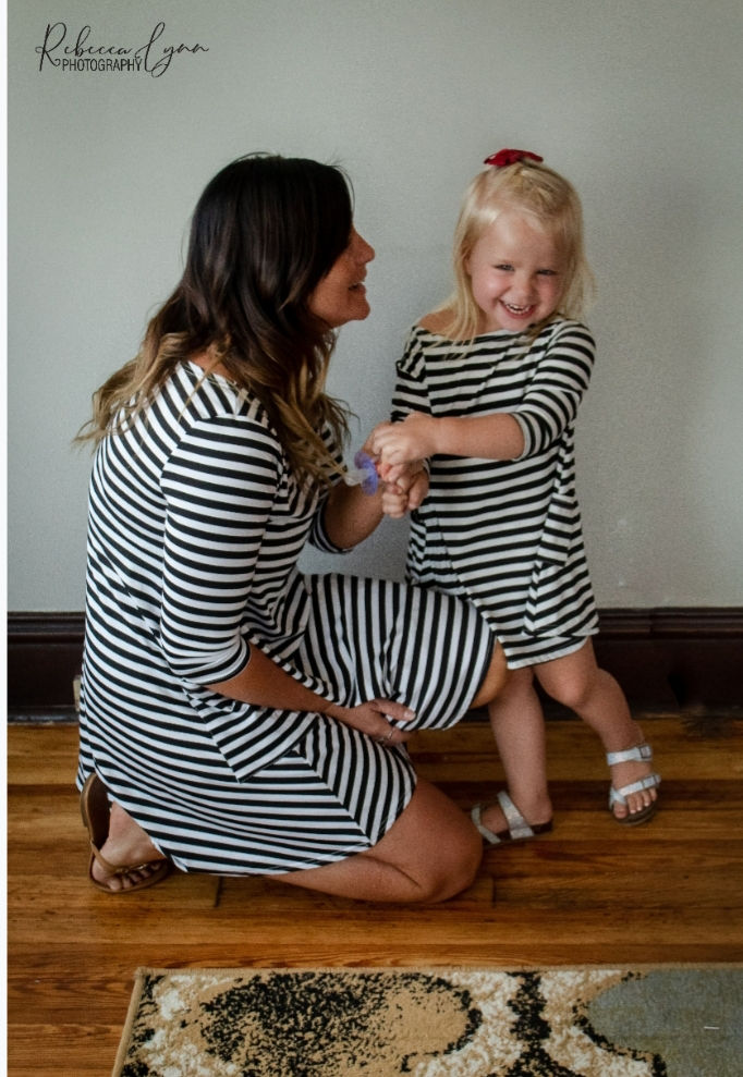 Thumbnail: Mommy- Striped Dress 3/4 sleeve