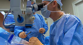 cirurgia de catarata, catarata, focus oftalmologia, bernardo ruben pinto martins, savio milbratz, bernardo martins, cirurgia ocular, cirurgia cegueira, cirurgia olho
