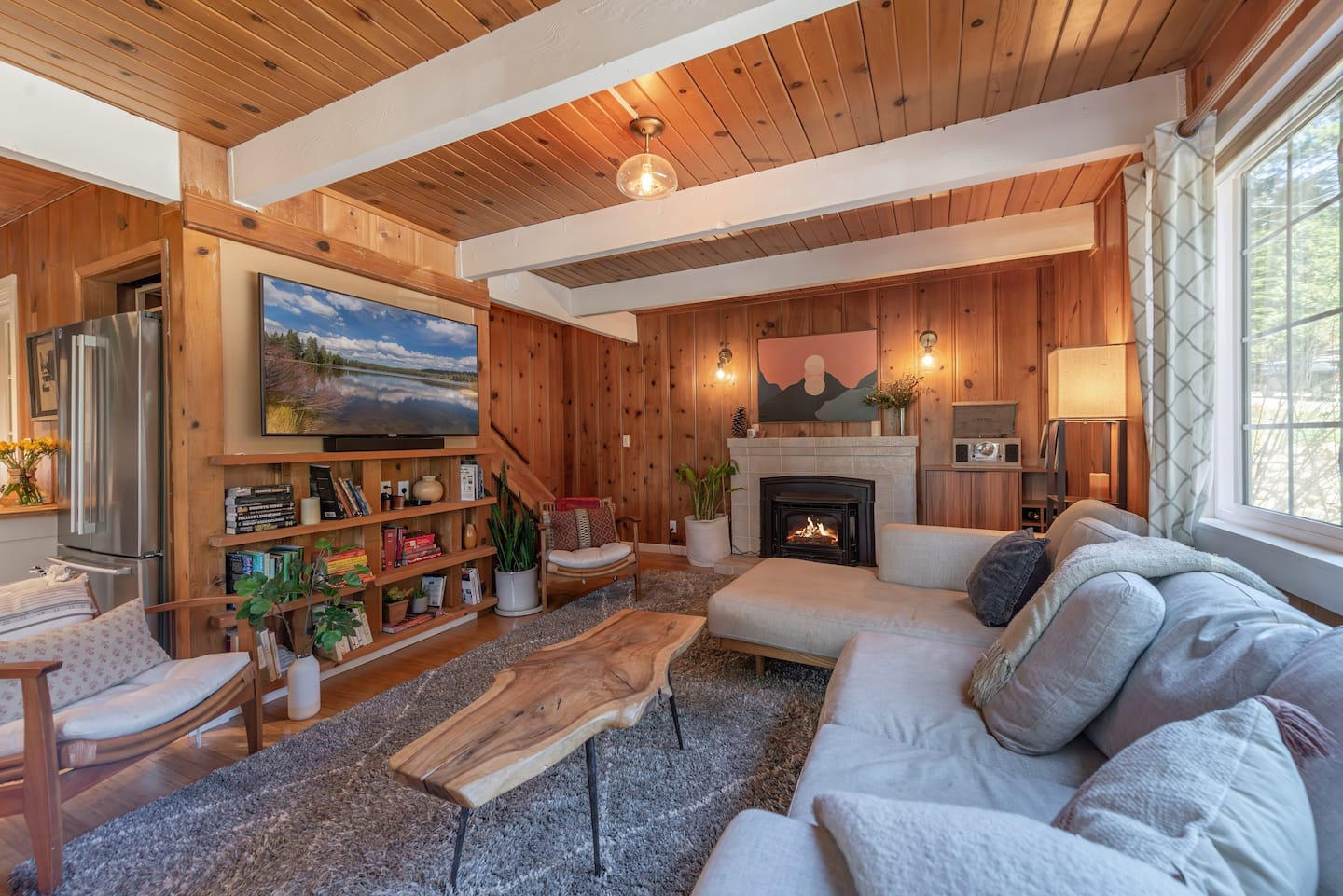 Kings Beach Cottage- Cedar Hot Tub