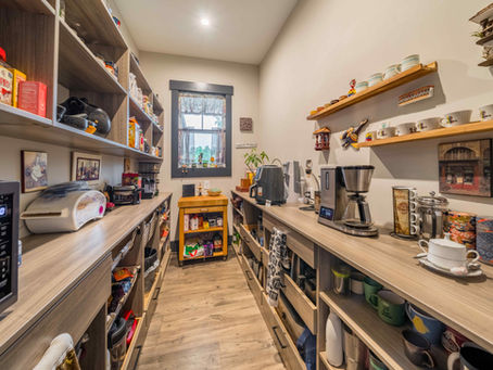 A Comprehensive Guide to Designing a Walk-In Pantry from Scratch