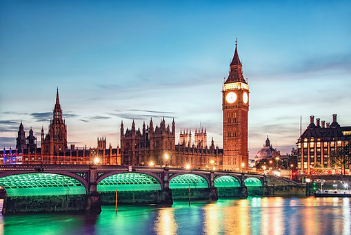 Big Ben And The Houses Of Parliament Along The River Thames, London, England