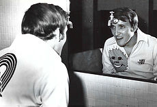 Speaking engagement, back stage when Shingleton put faucet stopper on head