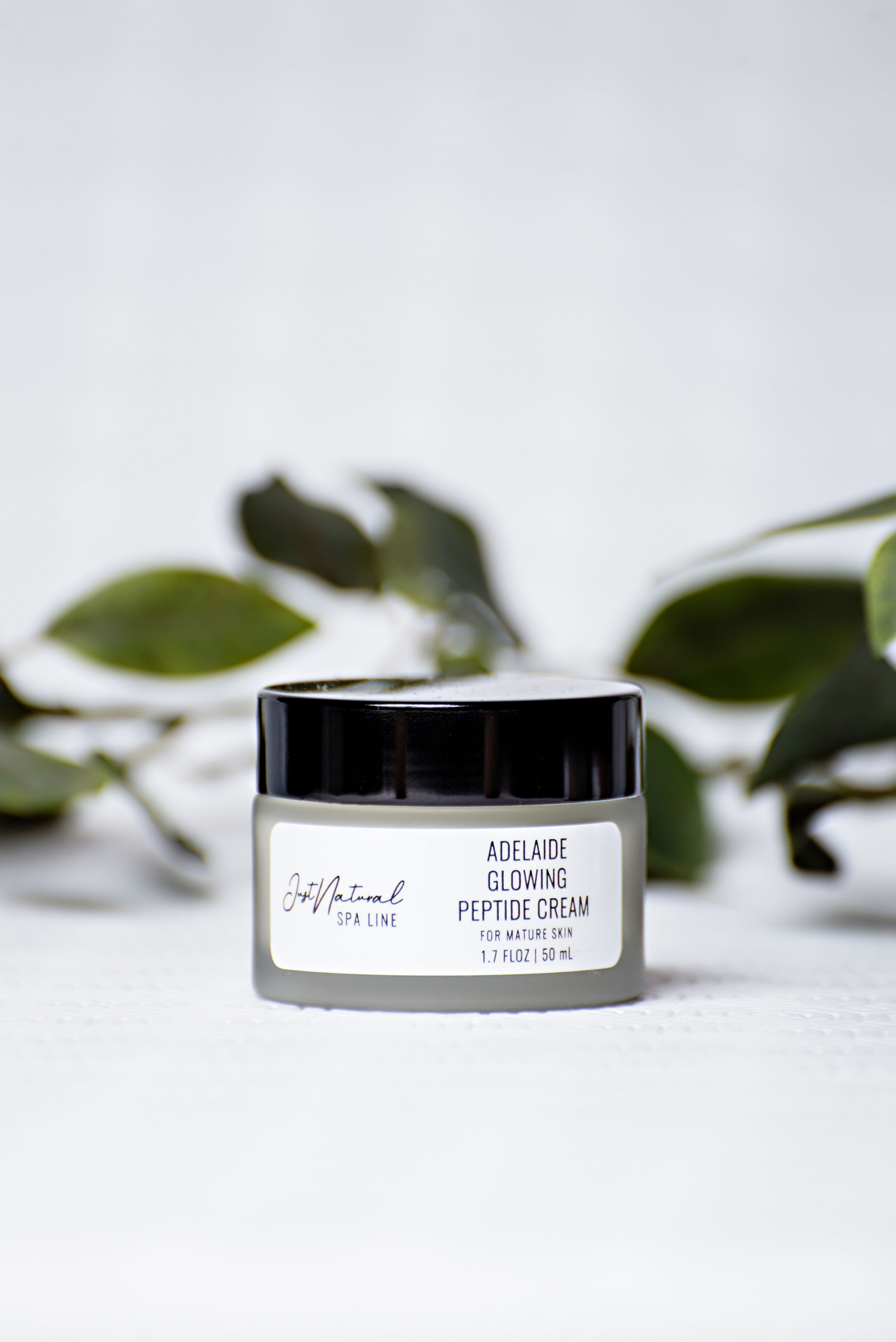 Adelaide Glowing Peptide Cream