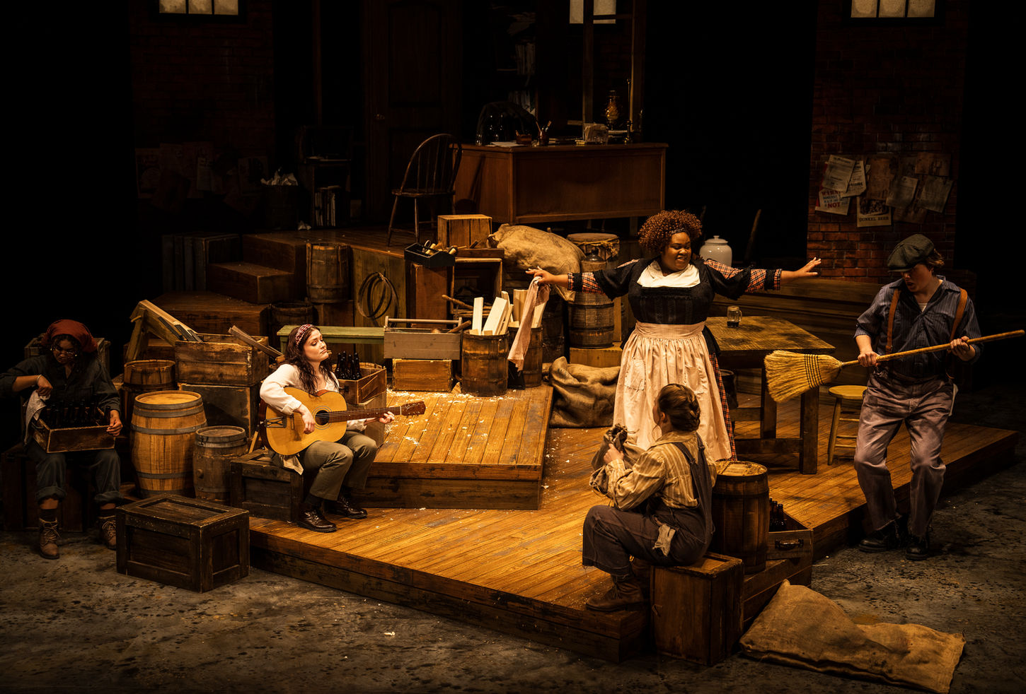 Show photo, scenic design for piggsville wide shot