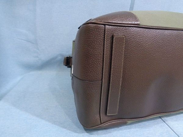 Μικρογραφία: Prada