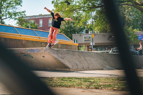 yanicknolet-photographe-alexis-lacroix-dime-montreal-skateboarding.png