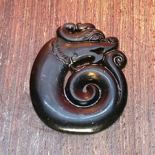大幅値下 逸品中国希少碧玉 最強龍芸術手彫 碧玉香炉 龍 大幅値下中国希少碧玉 最強龍芸術手彫 碧玉香炉 龍 (龍回頭