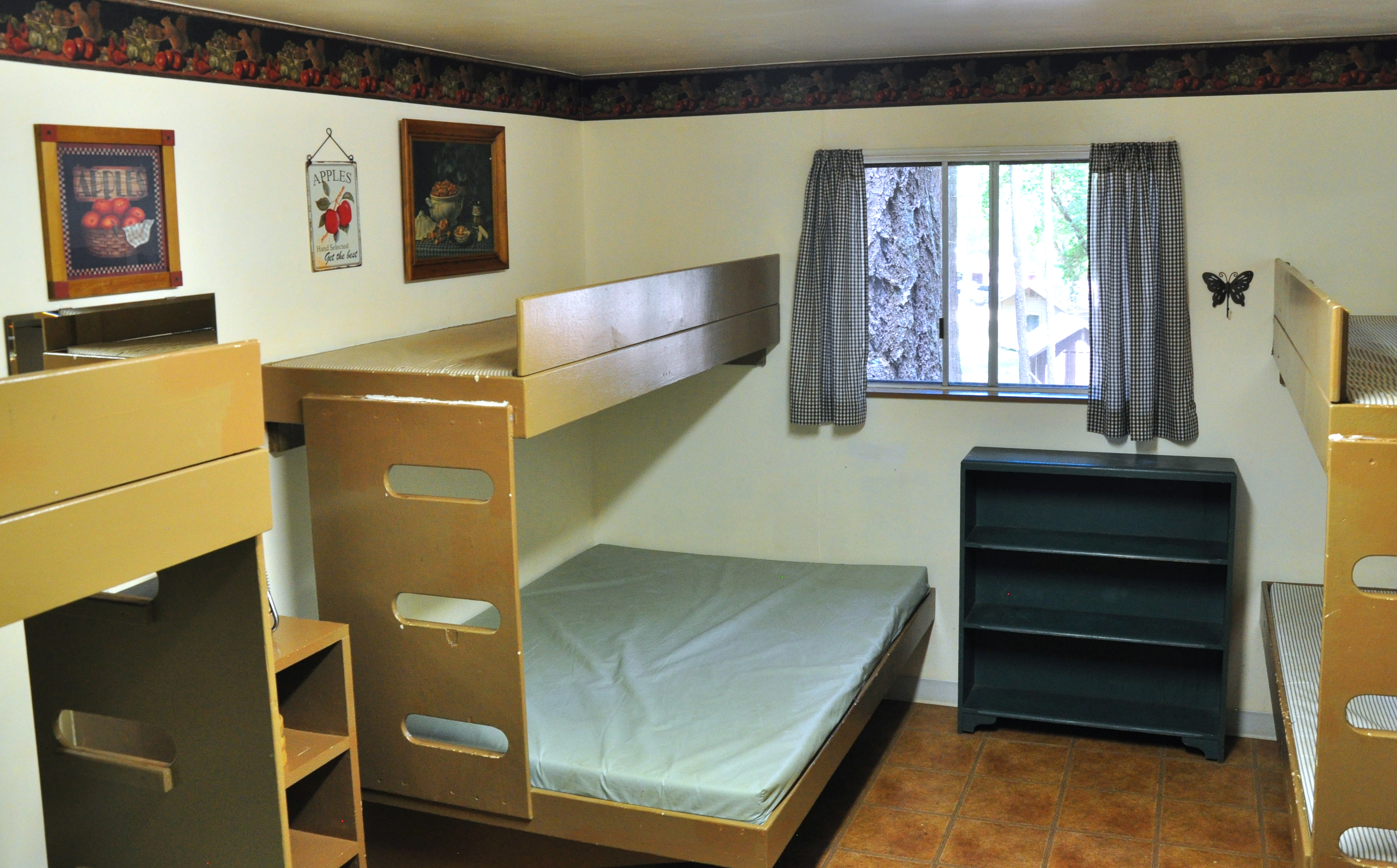 Spruce Bunks