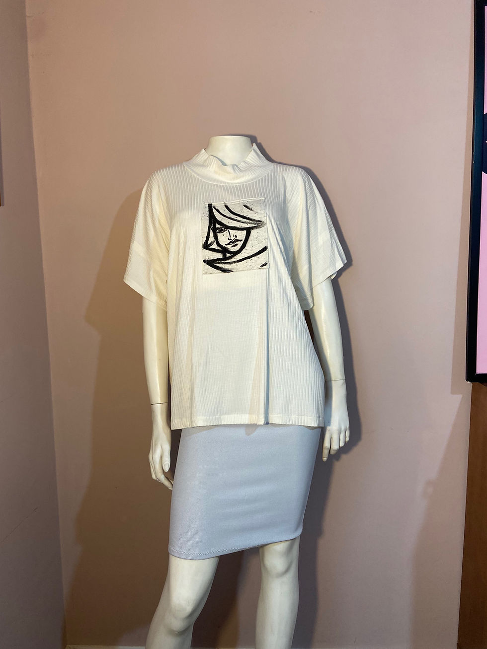 Miniatura: Blusa ampla arte 2