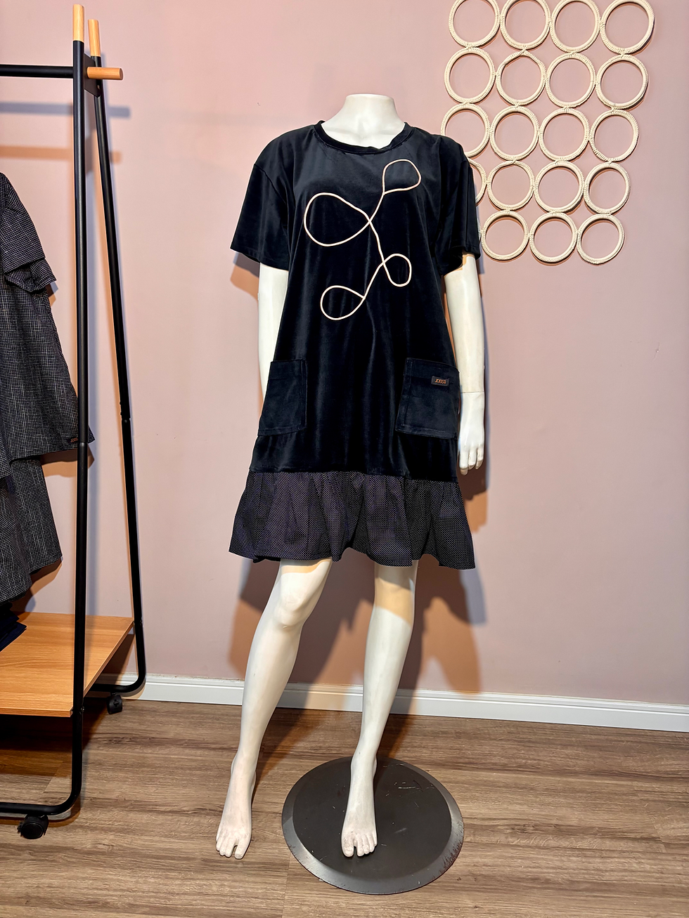 Miniatura: Vestido infinito