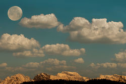 4053-The-army-of-clouds