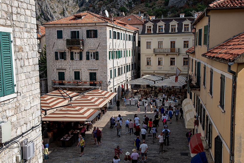 Kotor - inside the walls, a maze of alleyways