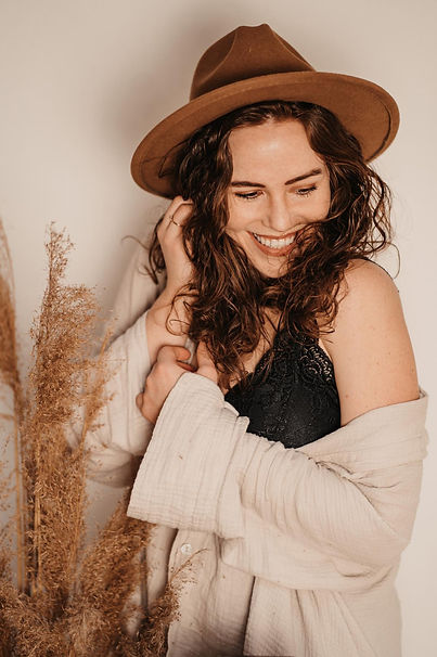 Boudoirfotografie, Human Design und ätherische Öle von doTERRA
