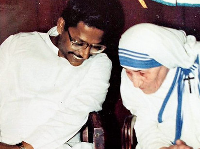 Rev.Fr.Felix with Mother Theresa.jpeg