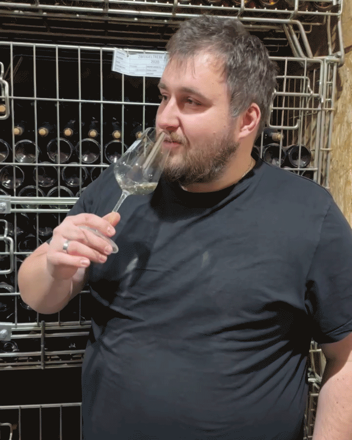 VK GIF 1.gif