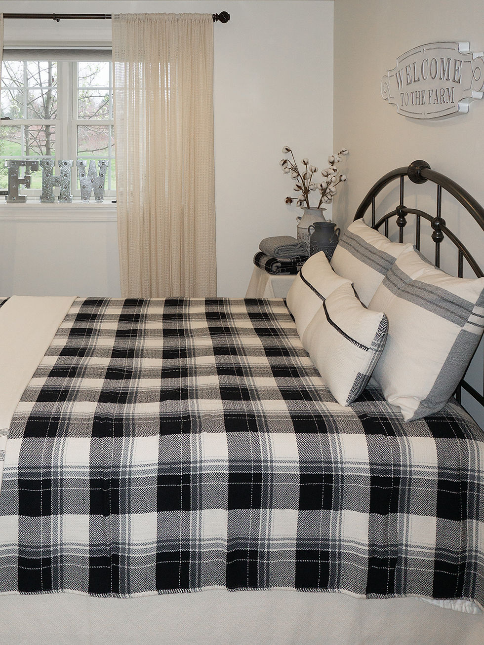 Thumbnail: Farmhouse Plaid - Lumbar Pillow