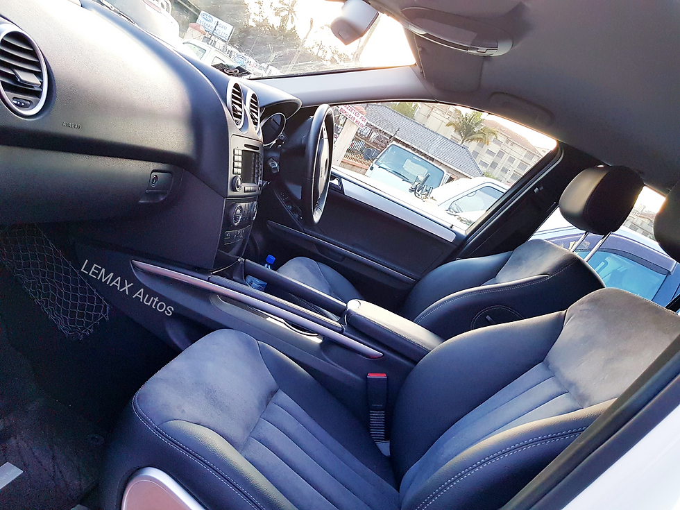 Thumbnail: ML 350 4MATIC
