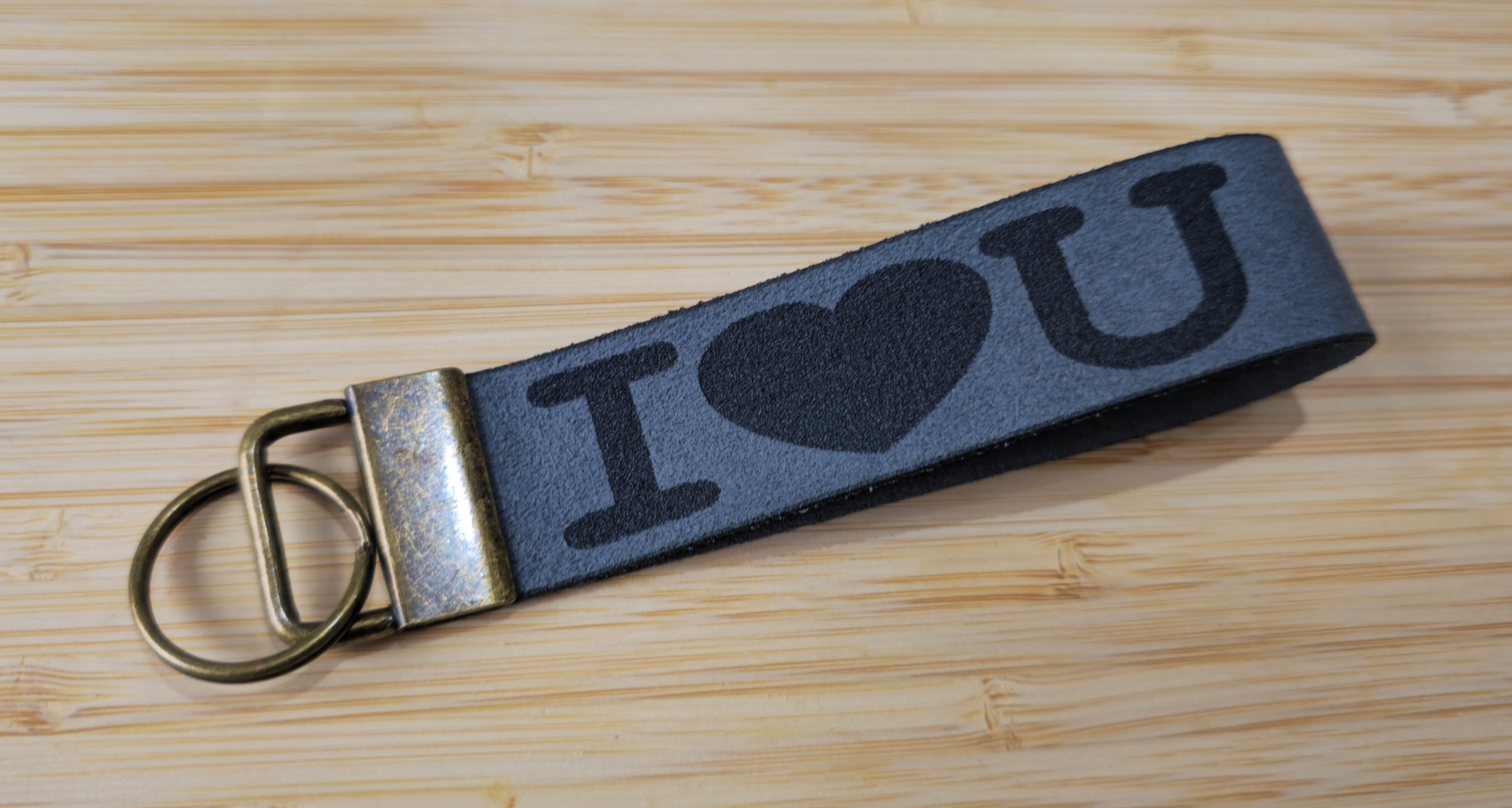 🔑 Ostfabrik® – I ❤️ U KeyChain (AM)