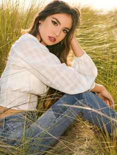 Grace's Model, Senior Portraits