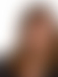 Tara's Corporate Headshot