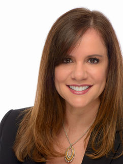 Tara's Corporate Headshot