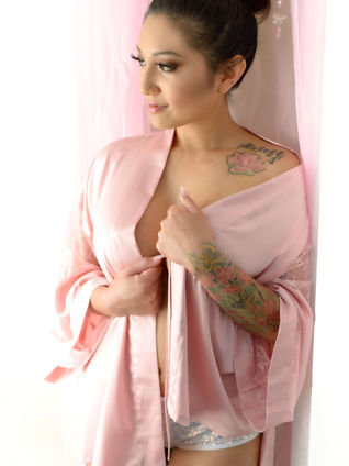 Mariane's Boudoir Shoot