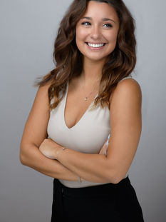 Alexis's Professional Headshot
