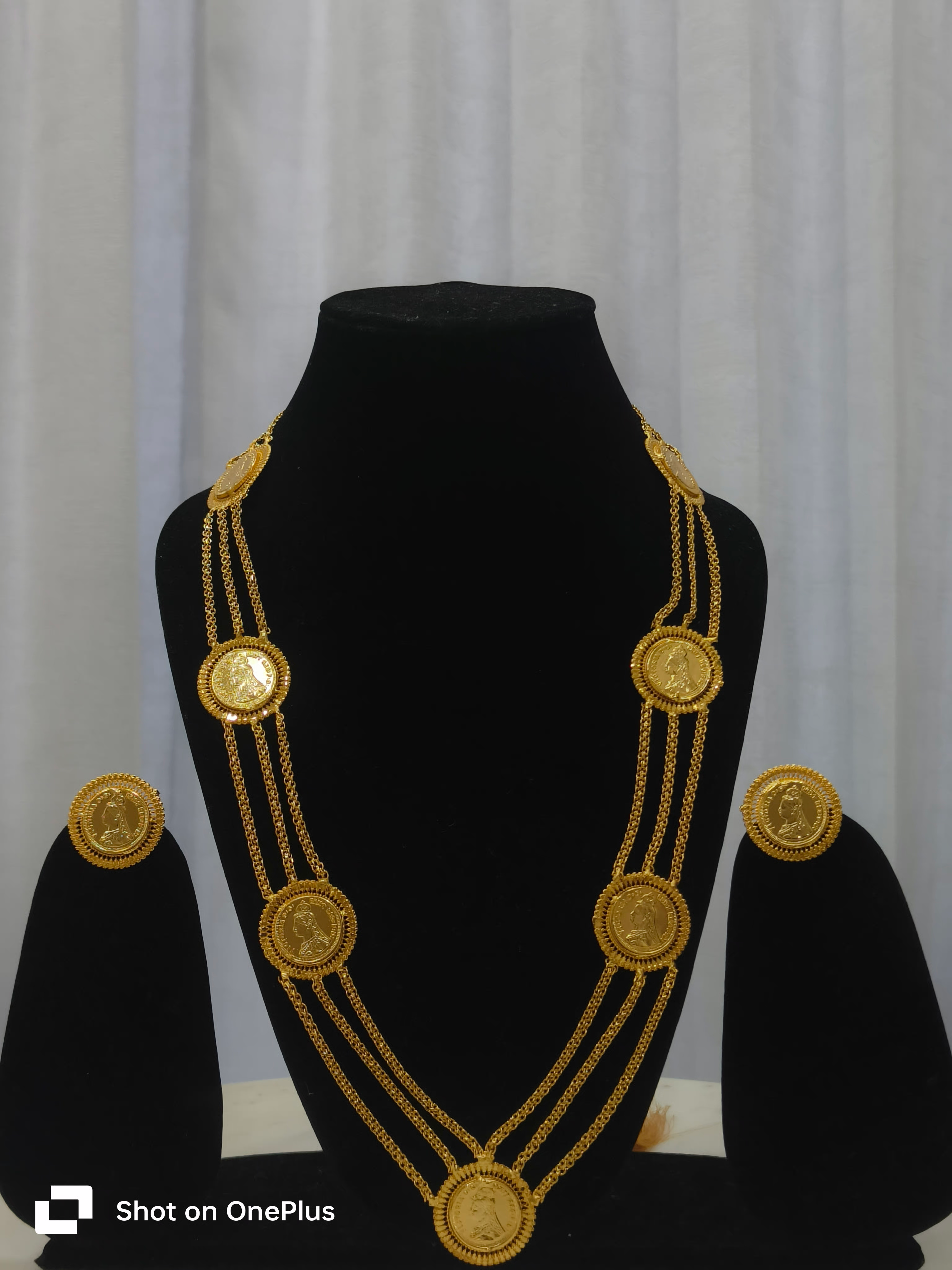 22kt gold dust polish gini set 