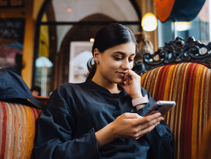 Top Mobile App Features Indian Consumers Demand in 2025
