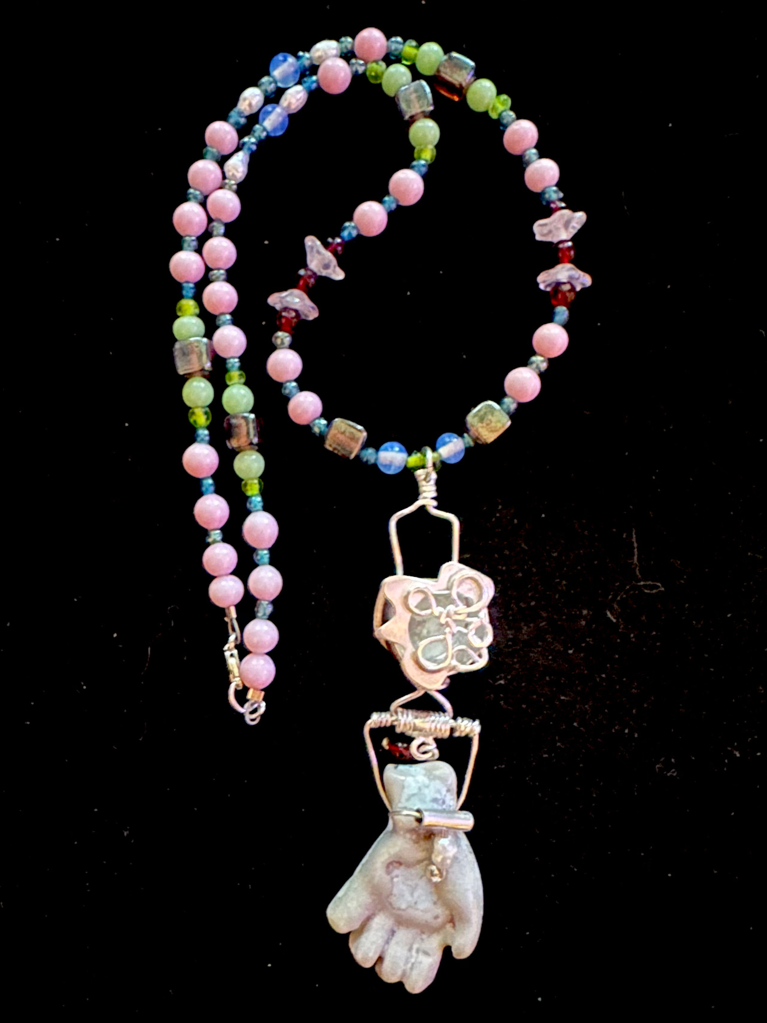 Dollhand Amulet Basket