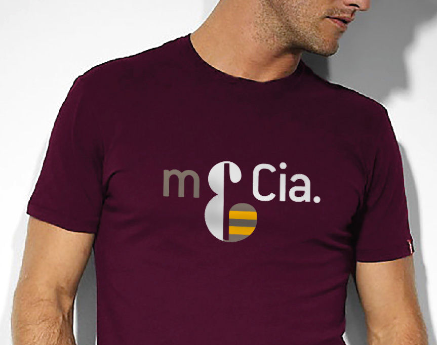 Mujeres & Cia.